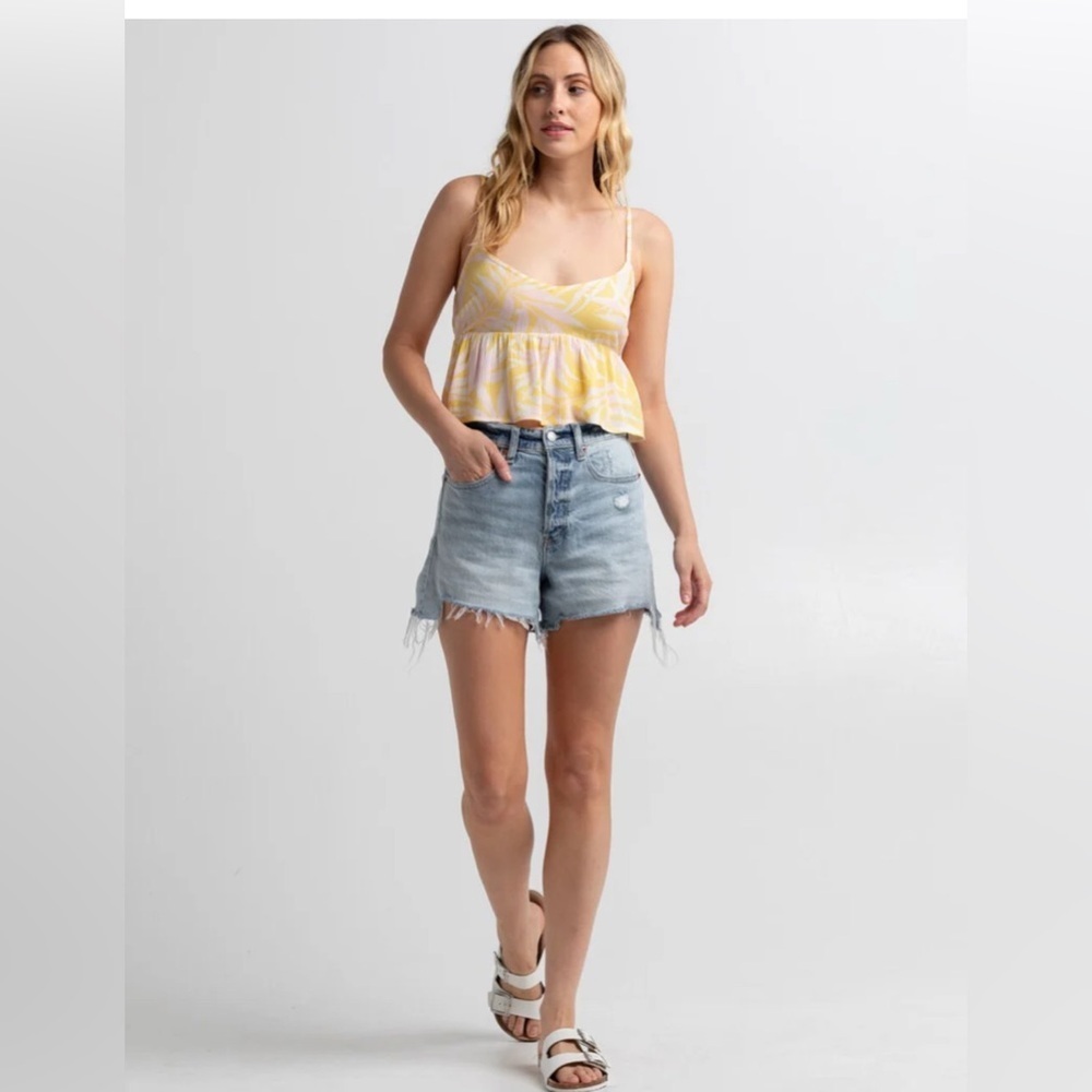 BILLABONG (NWT) Hey There Cropped Cami Top size large